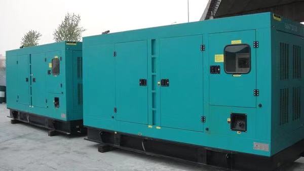海南藏族康明斯400kw大型柴油二手发电机组